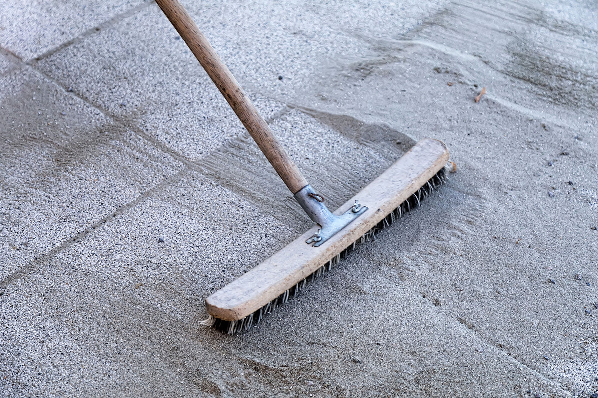 Professional Grade Paver Sand Solutions